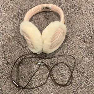 UGG headphone genuine shearling earmuffs